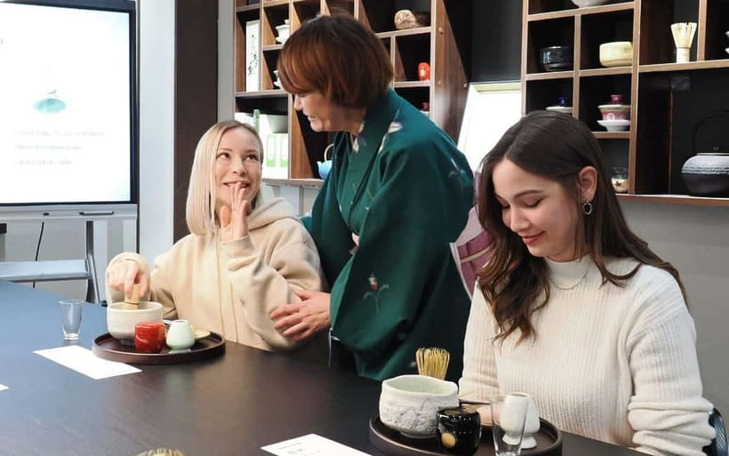 Tokyo: Traditional Tea Ceremony with a Tea Master - Ocharu’s Tokyo Tea Ceremony Room: Where tradition feels practical