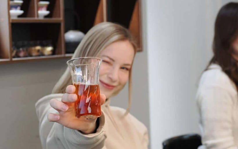 Tokyo: Traditional Tea Ceremony with a Tea Master - Keepsakes that make the hour feel like an event