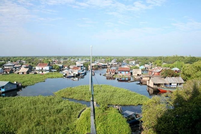 Tonle Sap Lake & Kampong Phluk Village Half-Day Tour - Canoe in the mangroves: the Aug–Jan option and how to treat it