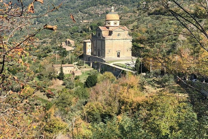 Tuscany Vespa Tours Through the Hills of Chianti - Lunch at a Tuscan villa: wine and extra virgin olive oil tasting
