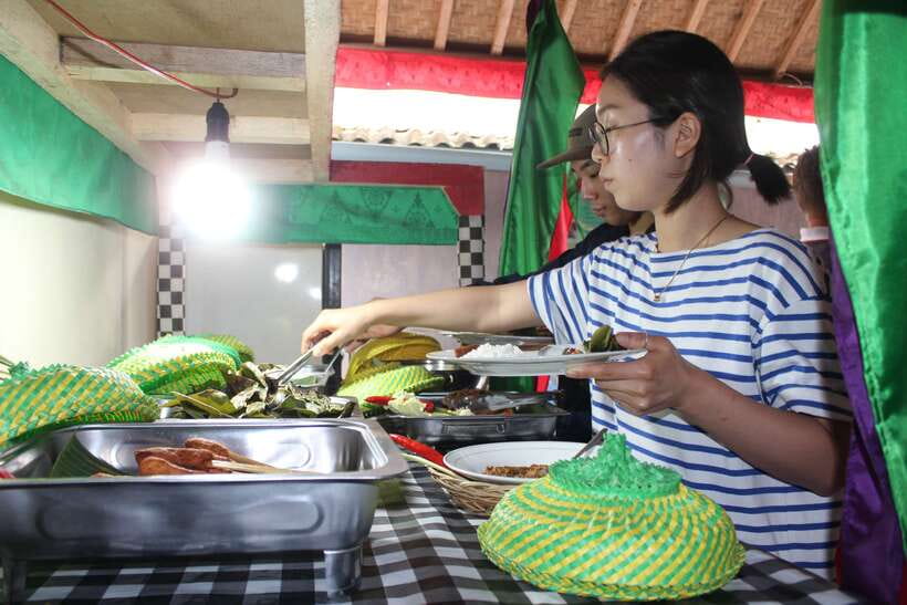Ubud: Balinese Cooking Class and Market Tour - Pickup, Timing, and the Small-Group Advantage