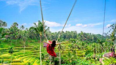 Ubud: Waterfall, Rice Terraces & Monkey Forest Tour - Batuan Temple and Mas Village: sacred shrines plus real craft