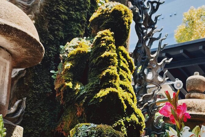 Ultimate Osaka Walking Tour: Castle, Dotonbori & Hidden Gems - America-mura and Shinsaibashi-suji: Osaka’s style and retail history