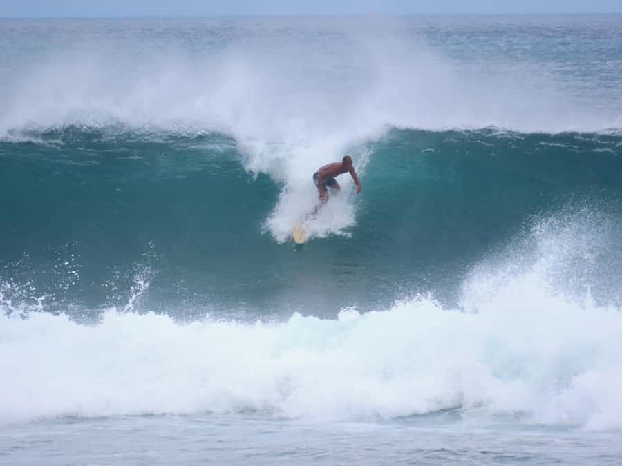 Uluwatu: Beginner & Intermediate Surf Lesson with Equipment - The 45-minute practice block: paddling and your first stands