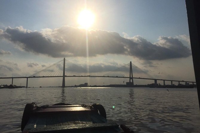 VIP Tour Cuchi Tunnels & Mekong Delta Cruise Full Day Group 12pax - Why the guide’s commentary really changes the day