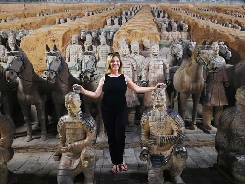 Xi'an: Terracotta Army Mini Group or Private Tour - Getting to the Terracotta Army Museum when you meet at the entrance