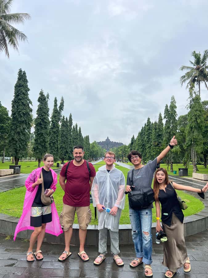 Yogyakarta: Borobudur ClimbUp (sunrise option) & Prambanan - Who this tour suits (and who should skip it)