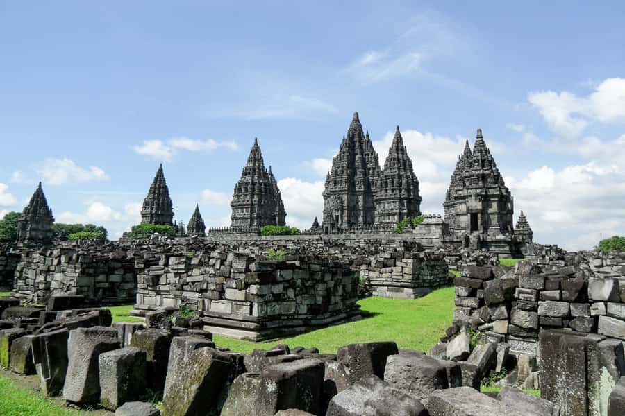 Yogyakarta: Private Car Charter with Driver - Key things I’d bet on