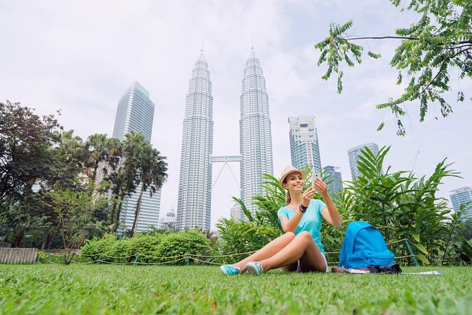 ️ Kuala Lumpur Instagram Tour: Most Famous Spots (Private & All-Inclusive) - Stop 5: Petronas Twin Towers—classic tower shots with room for multiple angles